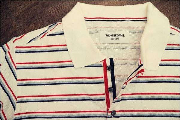 THOM BROWNE(トムブラウン)トリコロールテーピングポロシャツ2点入荷