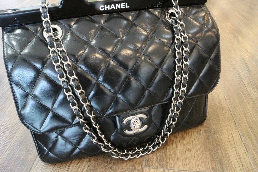 CHANEL(シャネル)のバッグ、豪華に2点同時入荷致しました。[2016.06.25