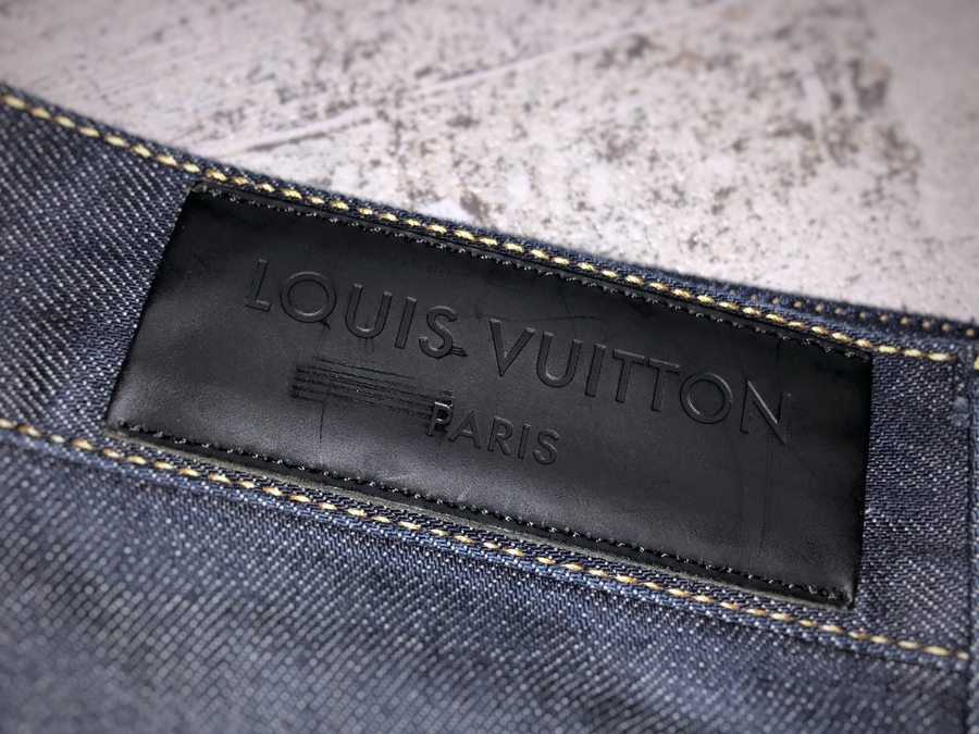 LOUIS VUITTON／ルイ ヴィトン】よりモノグラム刺繍デニムパンツ入荷