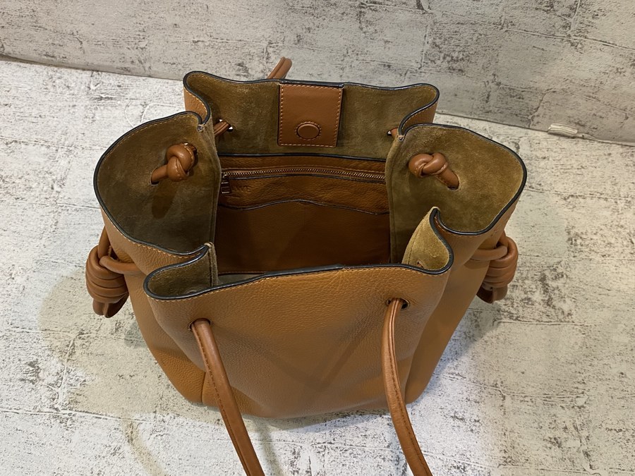 LOEWE/ロエベ】よりフラメンコトートバッグ（FLAMENCO KNOT TOTE BAG