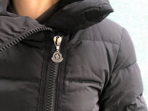 【MONCLER／モンクレール】ジェルボワーズダウンコート買取