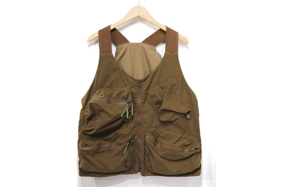 COMFY OUTDOOR GARMENTから使い勝手良しのHUNTISH VESTが入荷