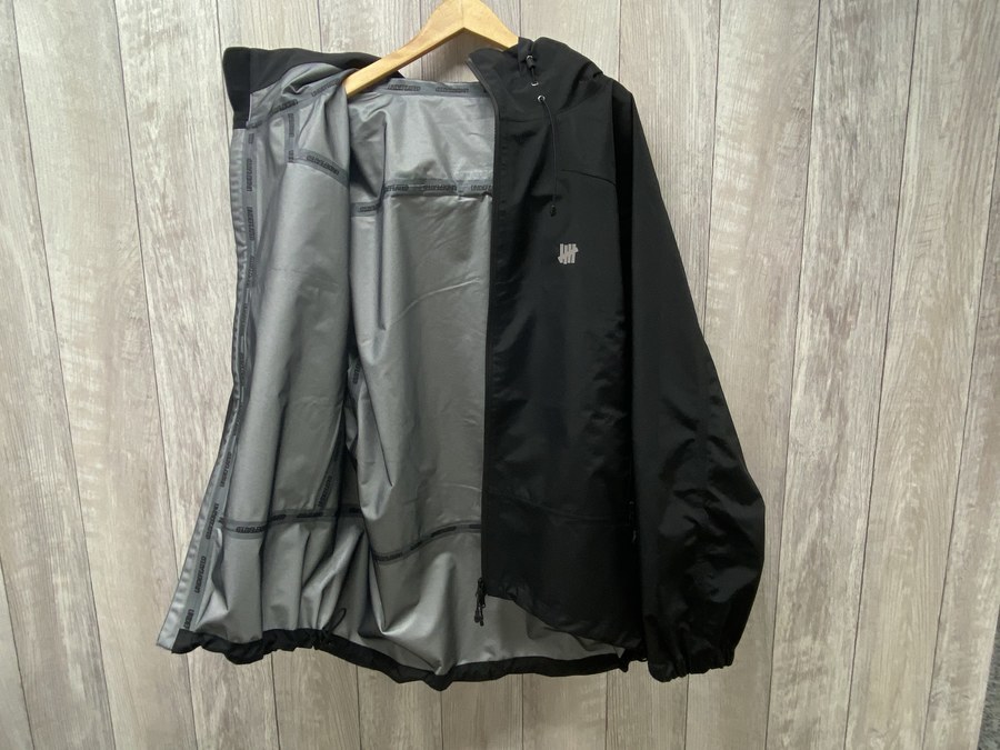 UNDEFEATED/アンディフィーテッド】 MOUNTAIN PARKA JP20001 入荷情報