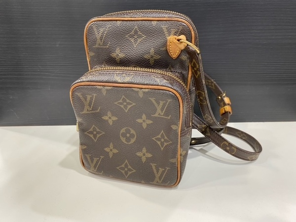 人気ラグジュアリーブランドの【LOUIS VUITTON /ルイ ヴィトン】から