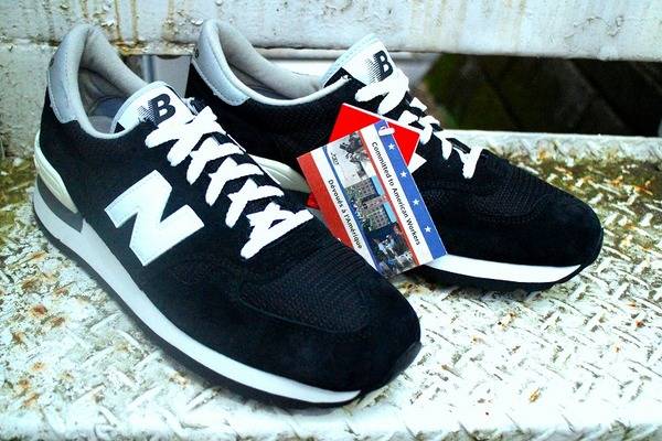 「NEW BALANCEのニューバランス 」