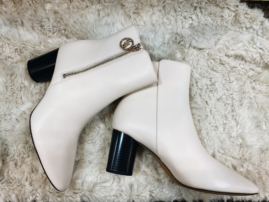 iris bootie coach