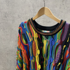 「ヴィンテージアイテムのCOOGI 」