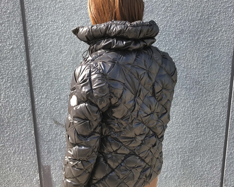 人気ダウンブランド【MONCLER / モンクレール】よりキルティングダウン