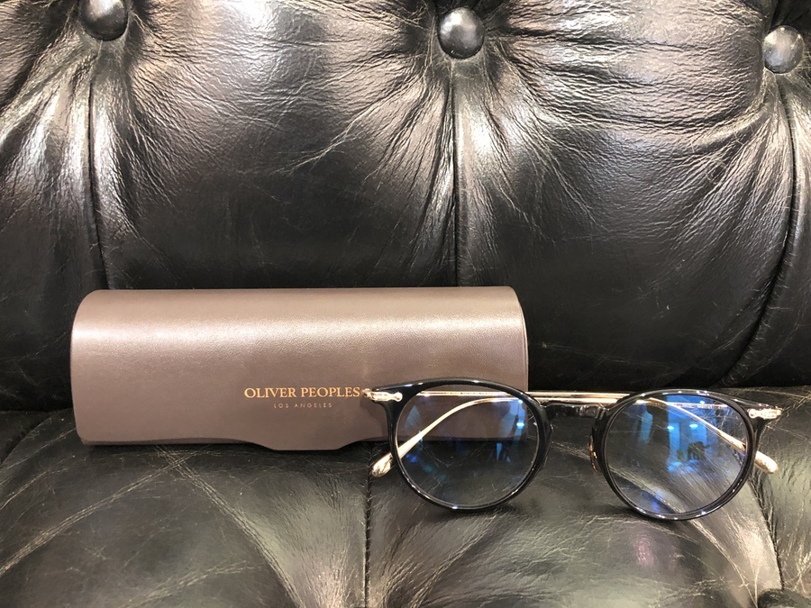 OLIVER PEOPLES/オリバーピープルズ】ウェリントン型サングラス Cavan /キャバンが入荷！[2020.03.16発行]｜トレファクスタイル目黒店｜洋服・古着の買取と販売の専門店｜トレジャーファクトリー（トレファク）のファッションリユース