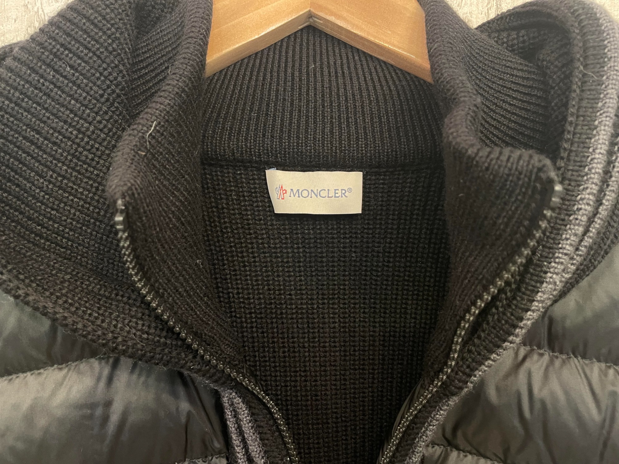 MONCLER/モンクレール】よりMAGLIONE TRICOT CARDIGANが買取入荷 ...