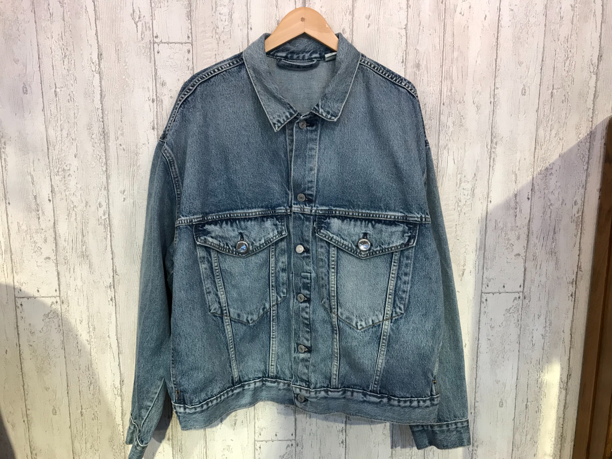 LEVI'S X AMBUSH/リーバイス×アンブッシュ】よりLOOSE FIT TRUCKER