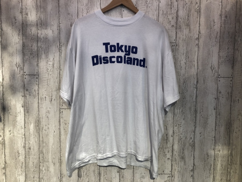 is-ness × SO NAKAMEGURO/イズネス×ソオナカメグロ】SO SPECIAL DISCOLAND TEE  ディスコードTシャツが買取入荷[2022.06.27発行]｜トレファクスタイル調布国領店｜洋服・古着の買取と販売の専門店｜トレジャーファクトリー（トレファク）のファッションリユース