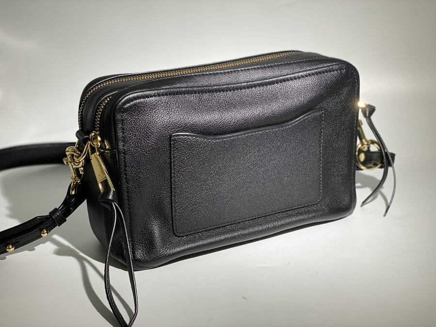 買取強化ブランド【MARC JACOBS/マークジェイコブス】から【ザ ソフト ...