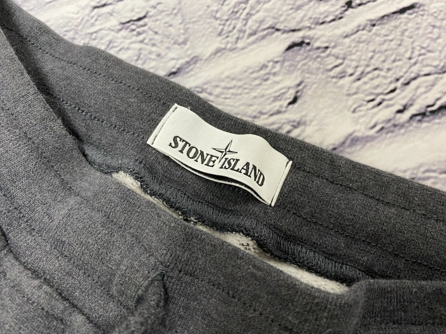 STONE ISLAND/ストーンアイランド】から【サイドポケットスウェット