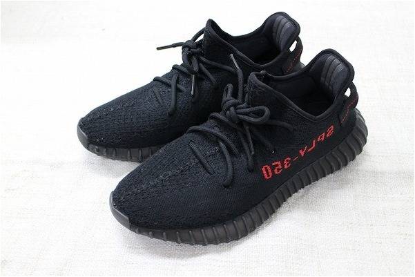 まだまだ大人気！！！YEEZY BOOST入荷致しました！！！[2017.12.17発行