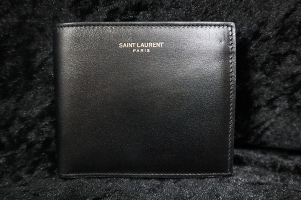 Saint Laurent Parisサンローランパリ】より2つ折り財布が入荷致しまし