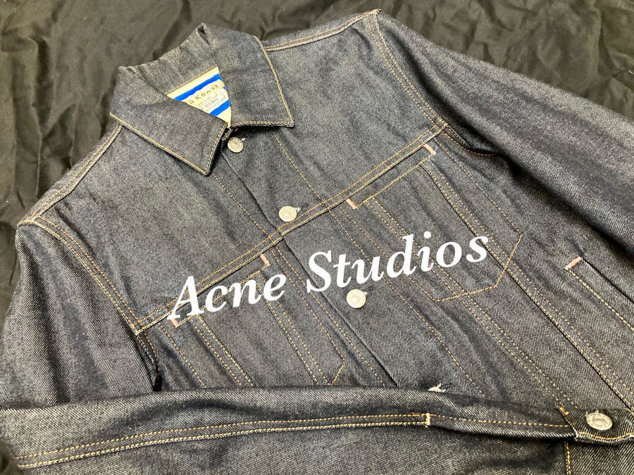 大人気インポートブランド【Acne studios/アクネストゥディオズ】より定番デニムジャケット（SIZE  44）が買取入荷致しました。[2021.05.21発行]｜トレファクスタイル町田店｜洋服・古着の買取と販売の専門店｜トレジャーファクトリー（トレファク）のファッションリユース