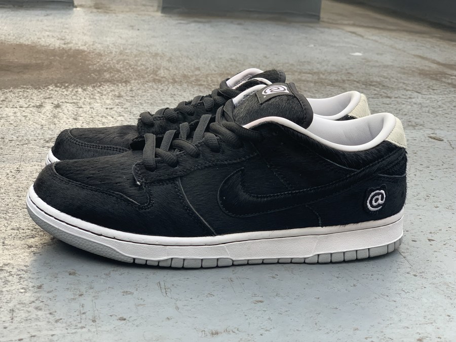 NIKE - 大人気 NIKE SB ナイキエスビー ワンポイントロゴ コーチ