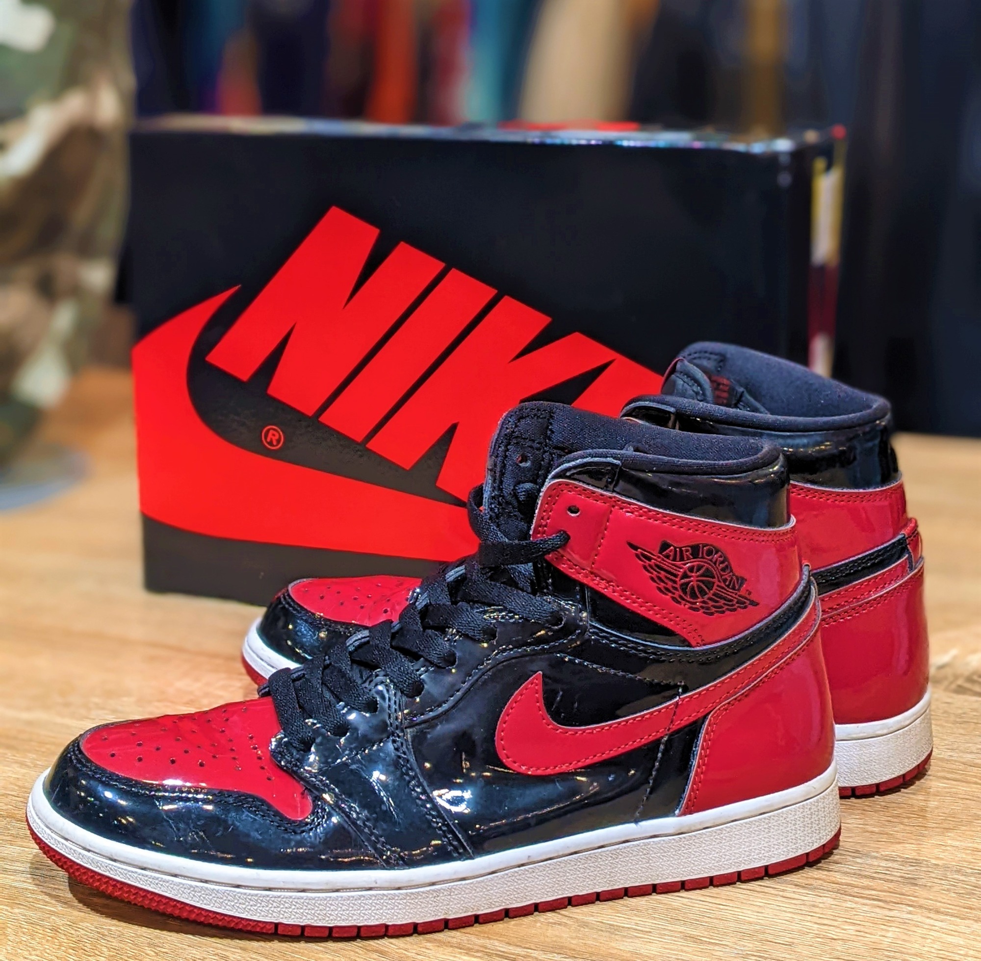 NIKE / ナイキ 】より AIR JORDAN 1 RETRO HIGH OGを買取入荷致しまし