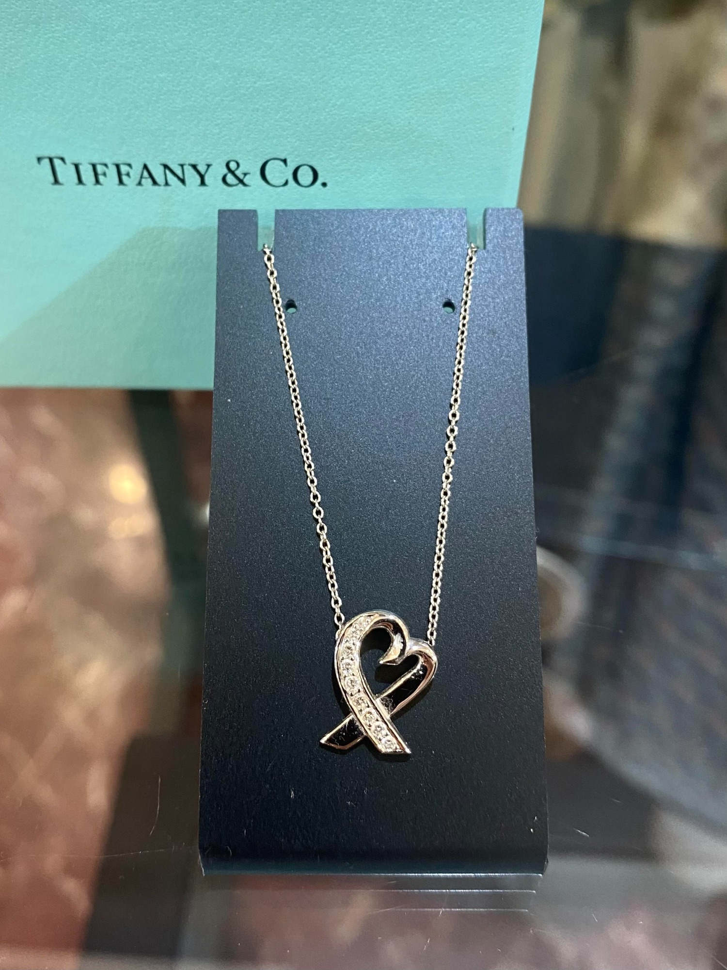 Tiffany & Co. / ティファニーアンドコー】 より パロマ・ピカソ ラビングハート スモールダイヤ ネックレス  が入荷しましたので紹介いたします！[2024.08.21発行]｜トレファクスタイル町田店｜洋服・古着の買取と販売の専門店｜トレジャーファクトリー（トレファク）の  ...