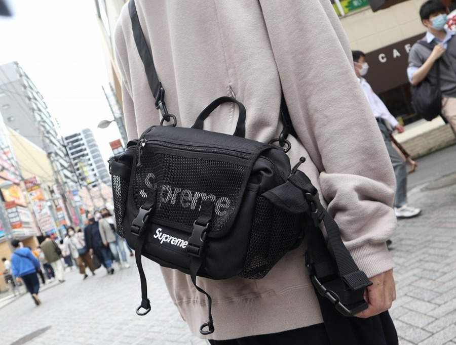 SUPREME/シュプリーム】より 20SS WAIST  BAGが入荷致しました。[2020.10.11発行]｜トレファクスタイル町田店｜洋服・古着の買取と販売の専門店｜トレジャーファクトリー（トレファク）のファッションリユース