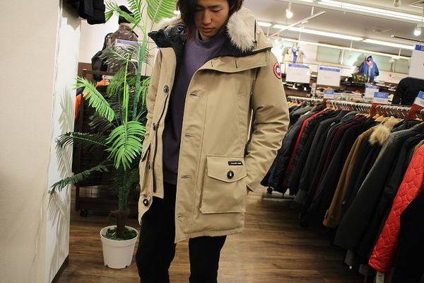 CANADA GOOSE（カナダグース）YORKTON（ヨークトン） UA別注モデル