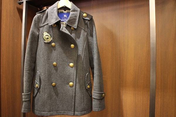 BURBERRY BLUE LABEL（バーバリーブルーレーベル）】ハーフコート入荷