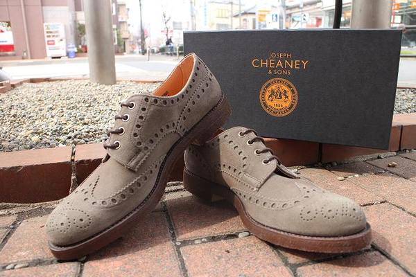 紳士は足元も抜かりなく。ウィングチップシューズ【JOSEPH CHEANEY（ジョセフ チーニー ）】入荷[2015.03.18発行]｜トレファクスタイル小手指店｜洋服・古着の買取と販売の専門店｜トレジャーファクトリー（トレファク）のファッションリユース