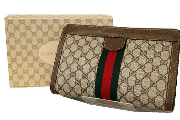 Gucci - オールドグッチ GGプラス シェリーライン クラッチバッグ PVC