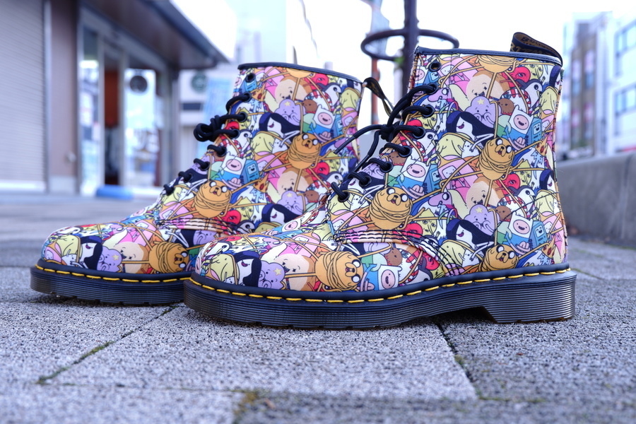 Dr.Martens/ドクターマーチン】よりマルチカラー8ホールブーツが