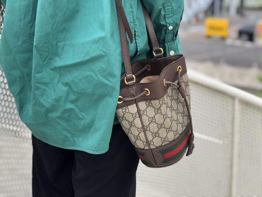 新品・箱あり】GUCCIグッチ GGマーモント ミニ バケットバッグ バッグ