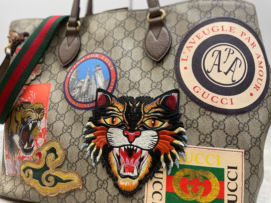 人気ラグジュアリーブランド【GUCCI/グッチ】よりクーリエソフトGGスプリームトートバッグ が買取入荷致しました。[2021.09.18発行]｜トレファクスタイル小手指店｜洋服・古着の買取と販売の専門店｜トレジャーファクトリー（トレファク）のファッションリユース