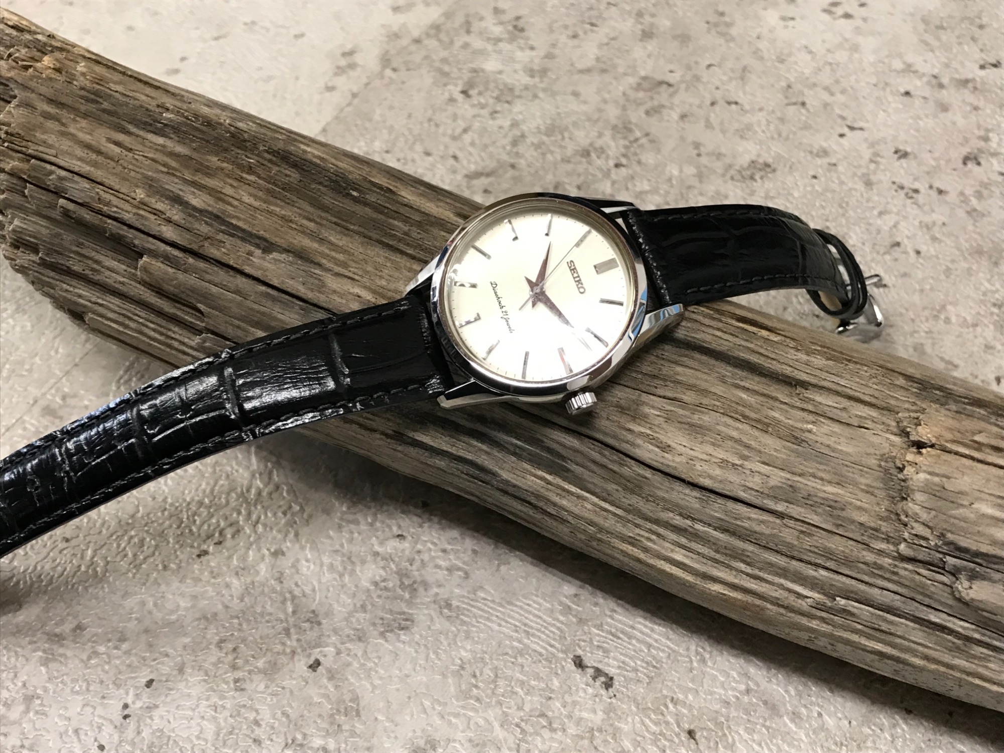 SEIKO/セイコー】ダイアショック 手巻き式  メカニカルリストウォッチを買取入荷致しましたのでご紹介させて頂きます[2023.03.10発行]｜トレファクスタイル小手指店｜洋服・古着の買取と販売の専門店｜トレジャーファクトリー（トレファク）のファッションリユース