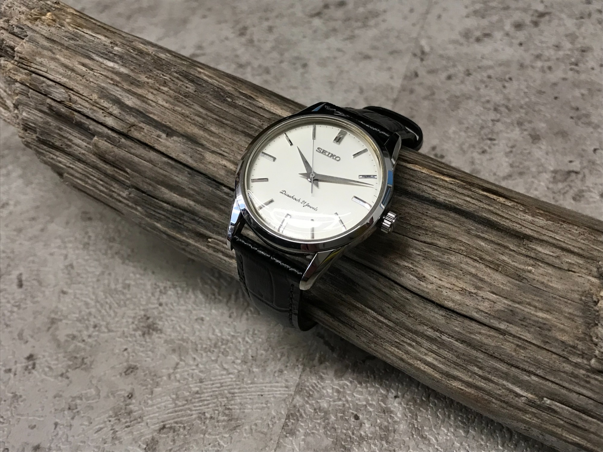 SEIKO/セイコー】ダイアショック 手巻き式  メカニカルリストウォッチを買取入荷致しましたのでご紹介させて頂きます[2023.03.10発行]｜トレファクスタイル小手指店｜洋服・古着の買取と販売の専門店｜トレジャーファクトリー（トレファク）のファッションリユース