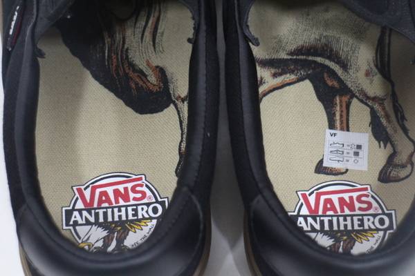 VANS × ANTI HERO ヴァンズ × アンチヒーロー スリッポン  買取入荷！！[2015.07.03発行]｜トレファクスタイル立川店｜洋服・古着の買取と販売の専門店｜トレジャーファクトリー（トレファク）のファッションリユース