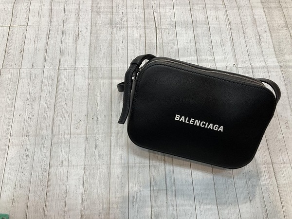 BALENCIAGA/バレンシアガ】エブリデイカメラバッグが買取入荷致しまし