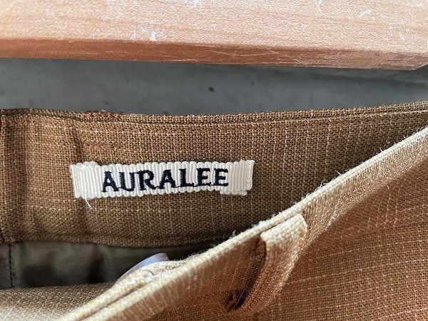 ドメスティックブランド【AURALEE／オーラリー】からWOOL CUPRA LINEN