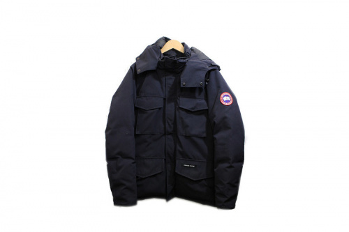 CANADA GOOSE（カナダグース）のカムループスダウンジャケット をお買取しました。[2019.01.07発行]｜トレファクスタイル本八幡店｜洋服・古着の買取と販売の専門店｜トレジャーファクトリー（トレファク）のファッションリユース