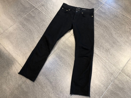 Saint Laurent Paris/サンローランパリ】よりスキニーストレッチデニム