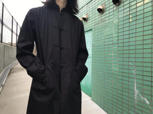 BLACK COMME des GARCONS / ブラックコムデギャルソン よりド定番のチャイナ シャツが入荷中。[2019.08.27発行]｜トレファクスタイル下北沢東口店｜洋服・古着の買取と販売の専門店｜トレジャーファクトリー（トレファク）のファッションリユース