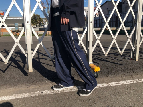 Maison Margiela / メゾンマルジェラより19SSのWOOL POPELINE SIDE ZIP PANTS をご紹介！！[2019.11.21発行]｜トレファクスタイル下北沢東口店｜洋服・古着の買取と販売の専門店｜トレジャーファクトリー（トレファク）のファッションリユース