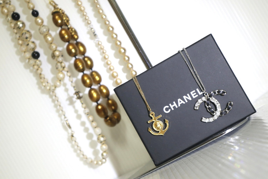 CHANEL/シャネル】ネックレス等のアクセサリー類大量入荷致しました