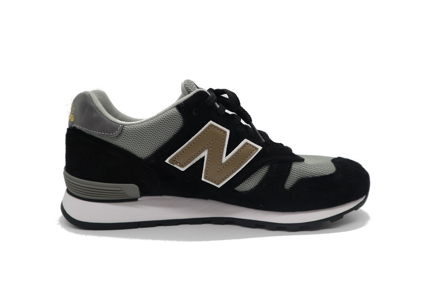 new balance noir gris