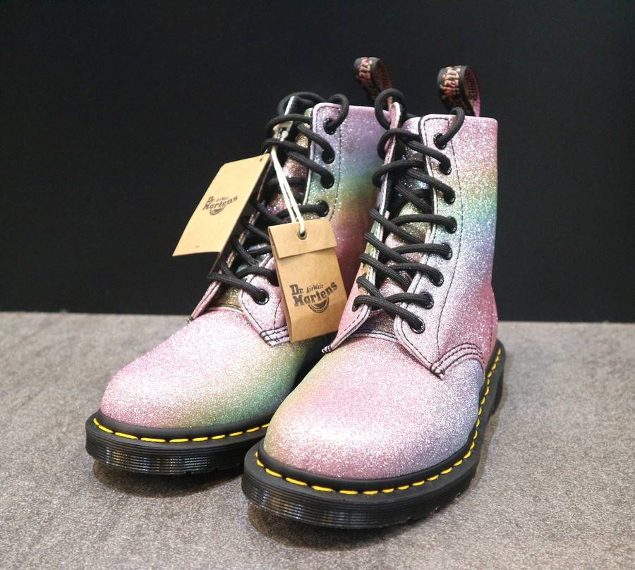 Dr.Martens CORE PASCAL GLTR 8EYE BOOTが入荷致しました！！[2018.07