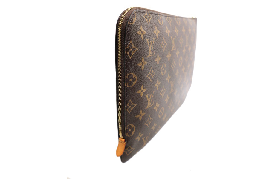 LOUIS VUITTON /ルイヴィトン】M44499 エテュイ・ヴォワヤージュ MM