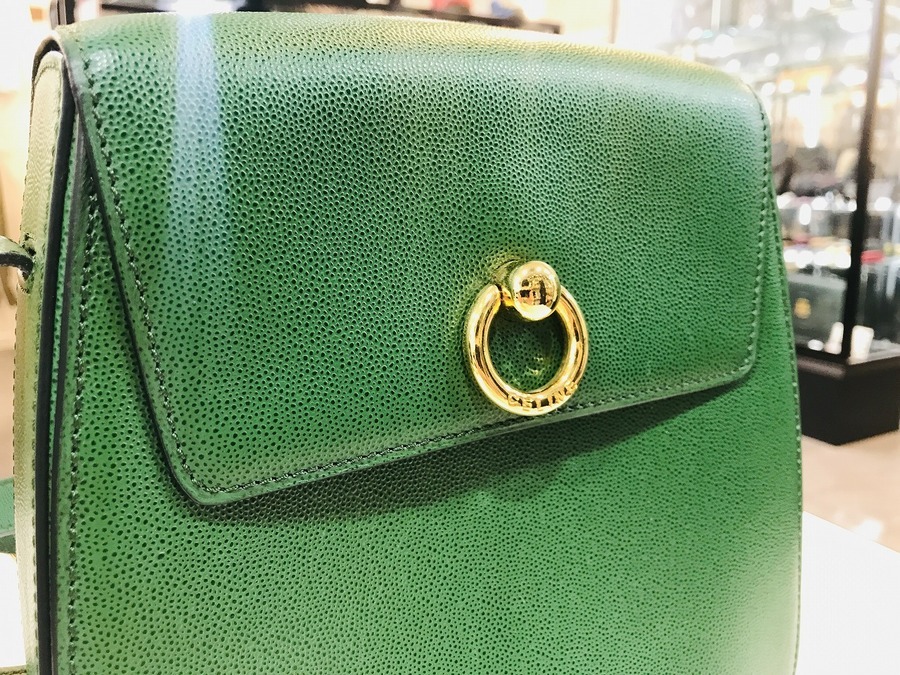 買取強化ブランド【CELINE/セリーヌ】丸金具ショルダーバッグ買取入荷