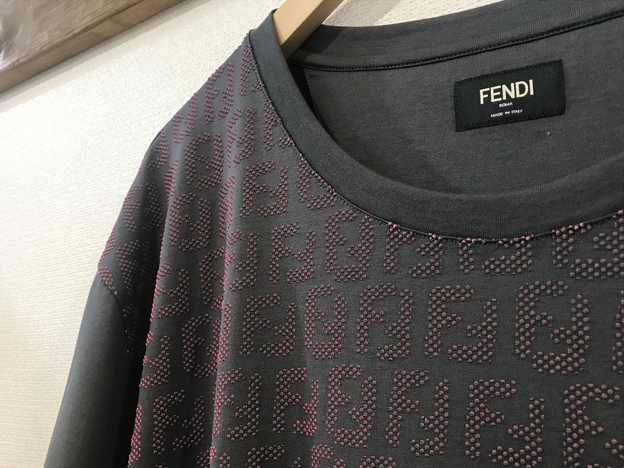 買取強化ブランド【FENDI/フェンディ】FFロゴTシャツ買取入荷