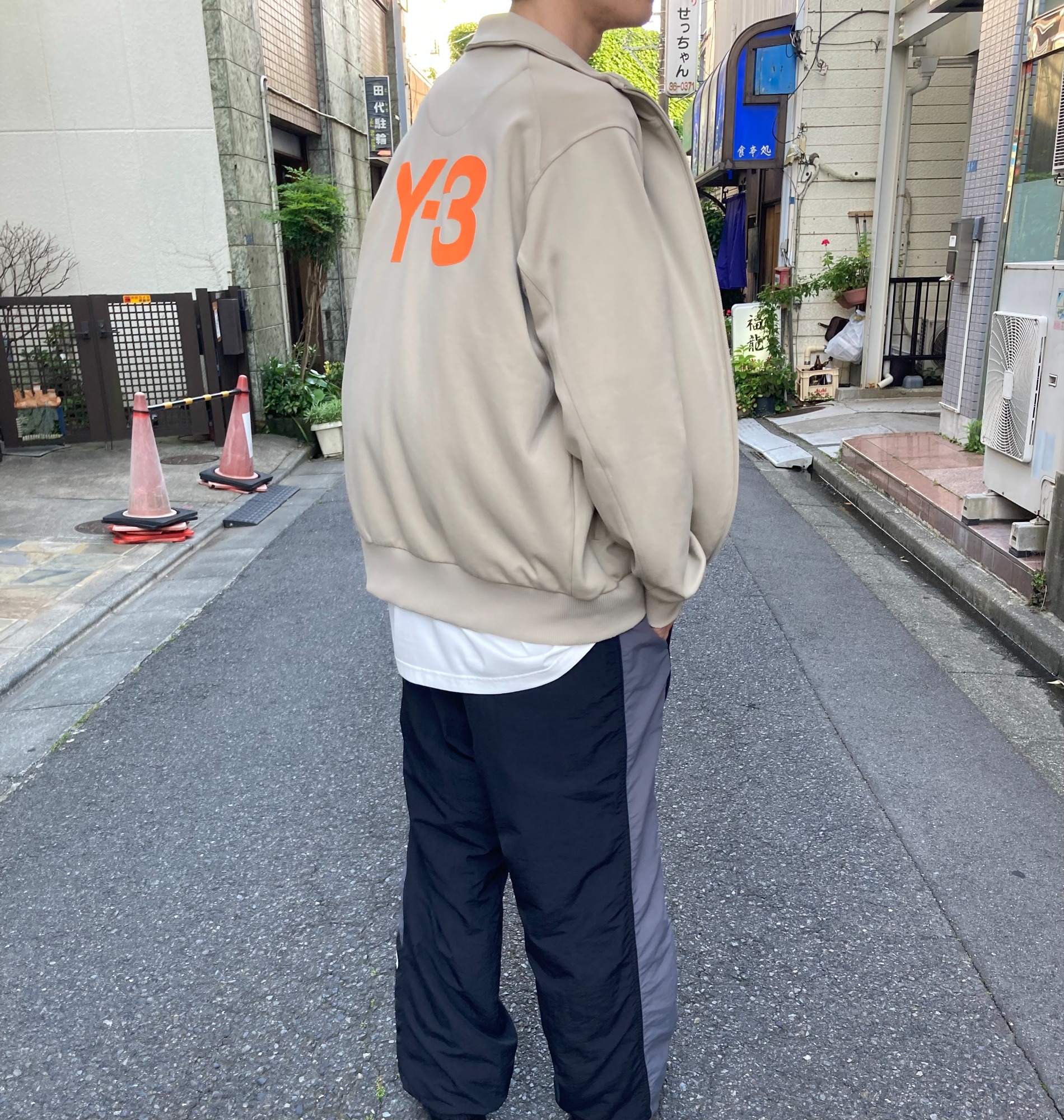 Y-3/ワイスリー】よりトラックジャケットと【Y's / ワイズ】Tシャツの