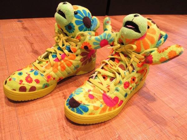 Jeremy Scott(ジェレミースコット)×adidas(アディダス)のスニーカー を入荷いたしました！[2014.02.04発行]｜トレファクスタイル千葉店｜洋服・古着の買取と販売の専門店｜トレジャーファクトリー（トレファク）のファッションリユース