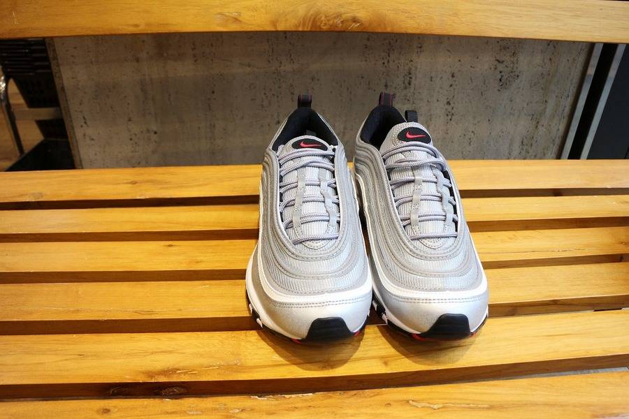 90'Sリバイバルブームの大本命！NIKE Air Max 97(ナイキ エアマックス